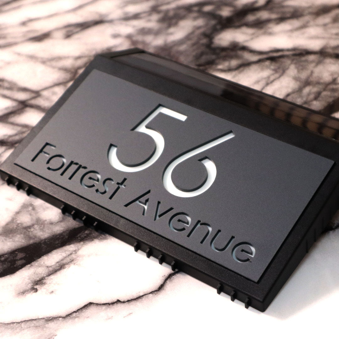 La Luce H3 A5 House Sign