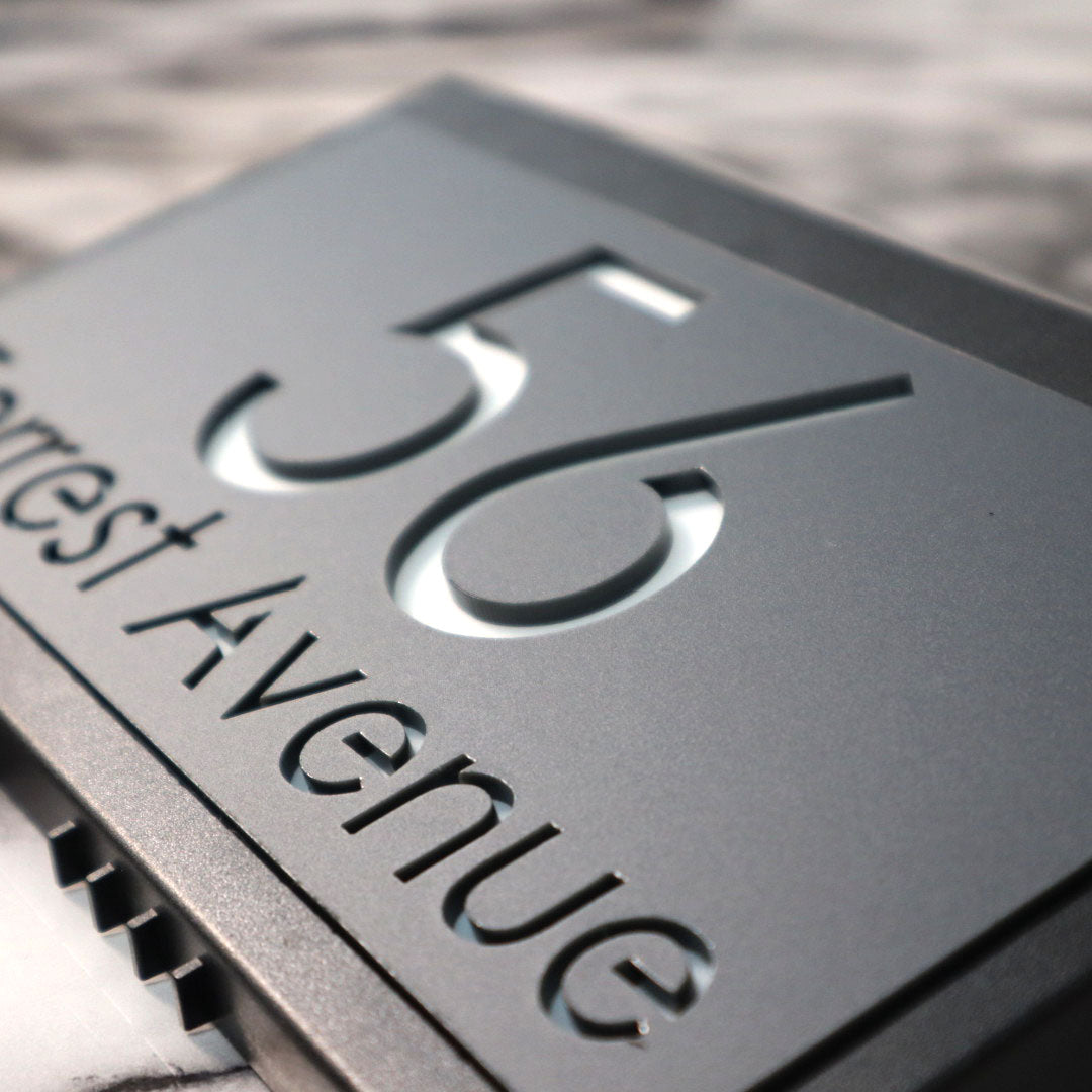 La Luce H3 A5 House Sign