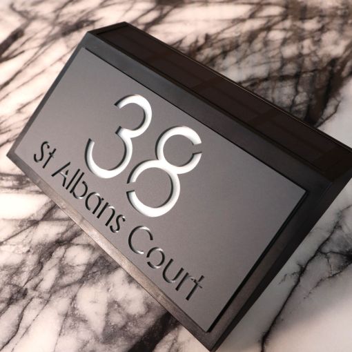 La Luce H3 A4 House Sign